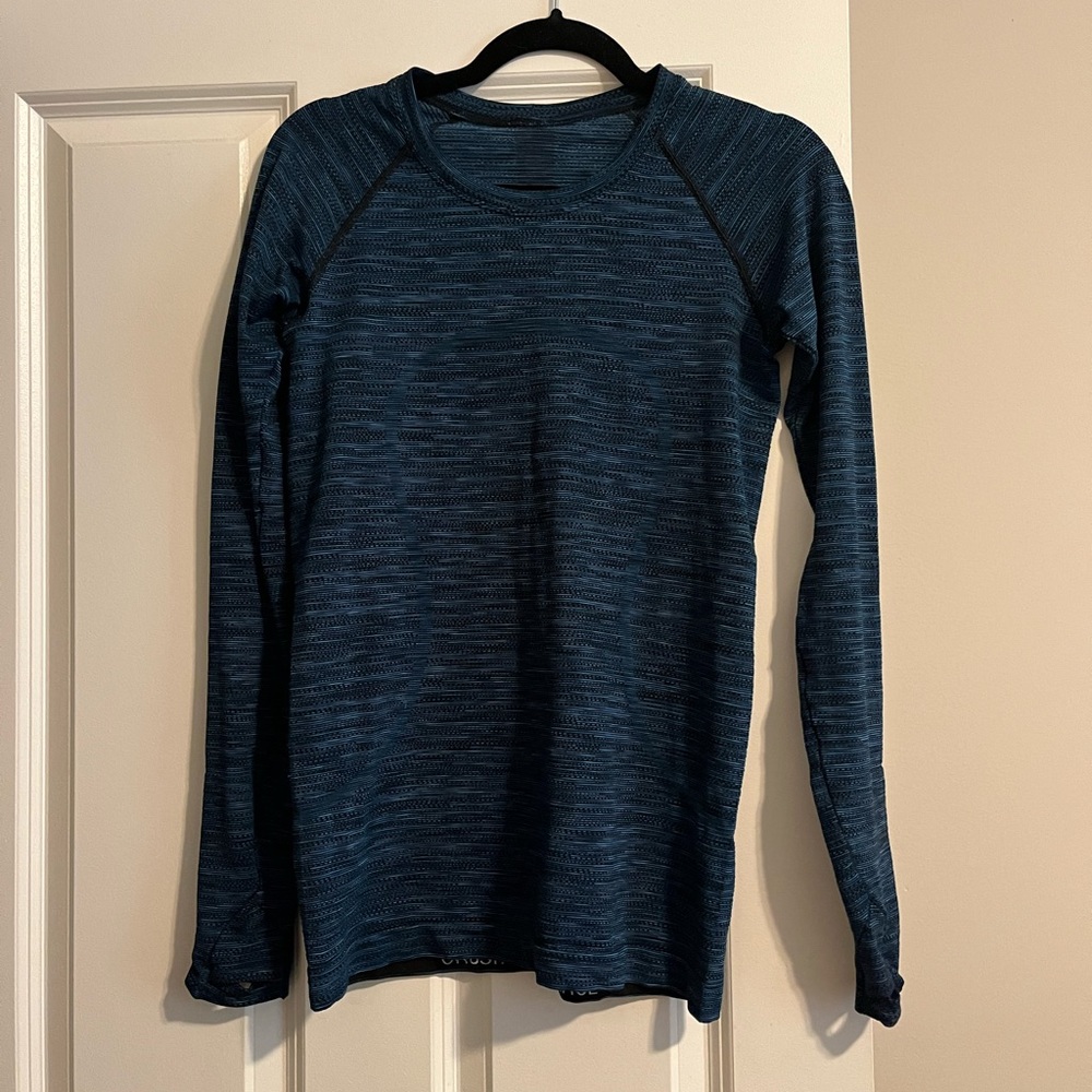 Lululemon Blue And Black Swiftly Tech Long Sleeve